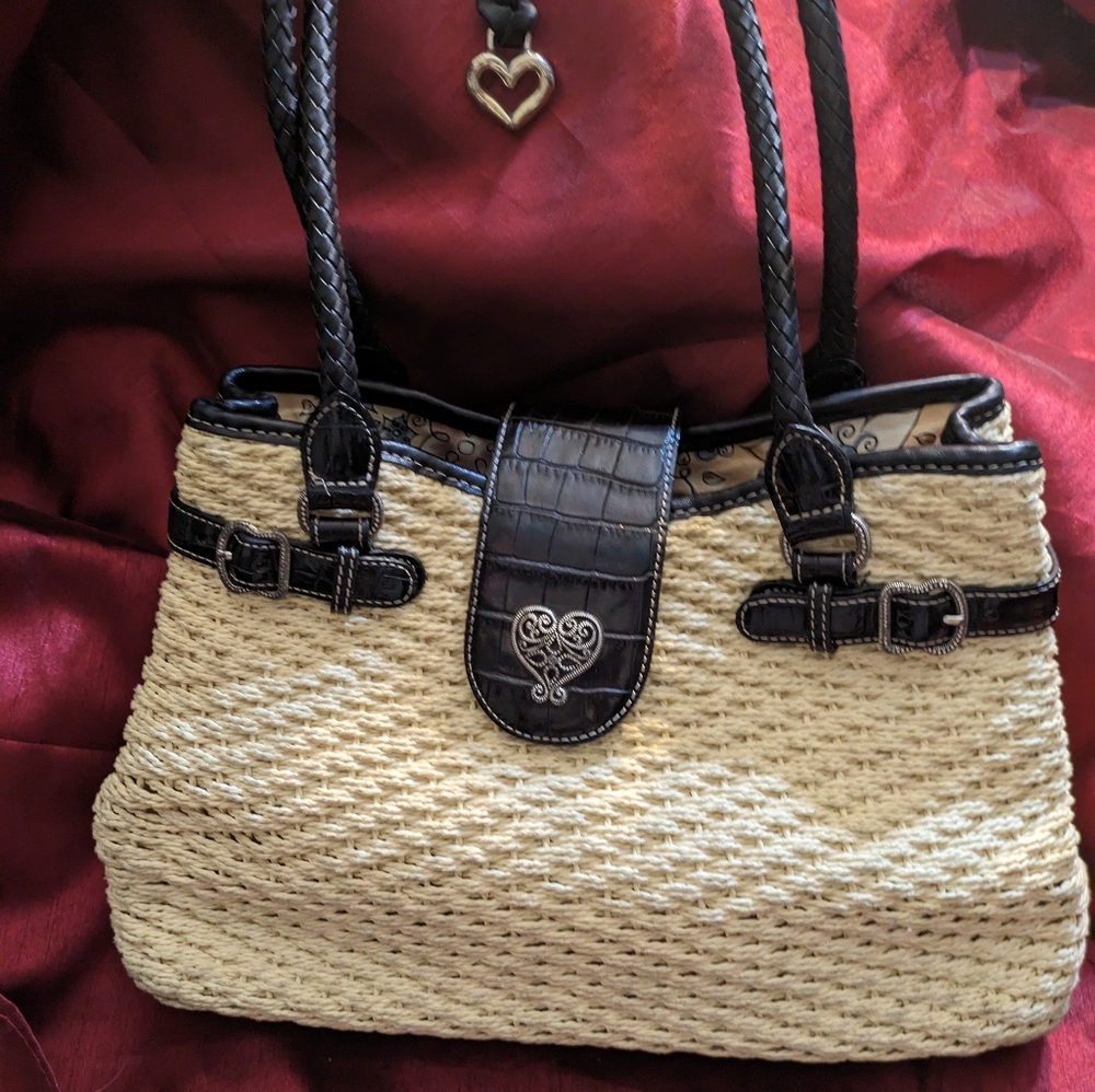Brighten shoulder bag